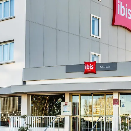 Ibis Tarbes Odos-3