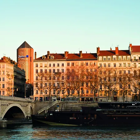 Radisson Blu Hotel, Lyon-3