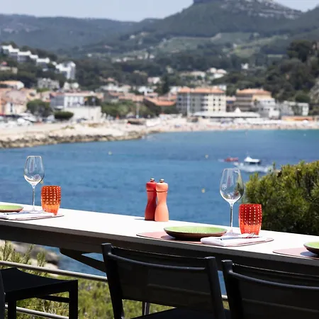 Hotel Les Roches Blanches Cassis-3