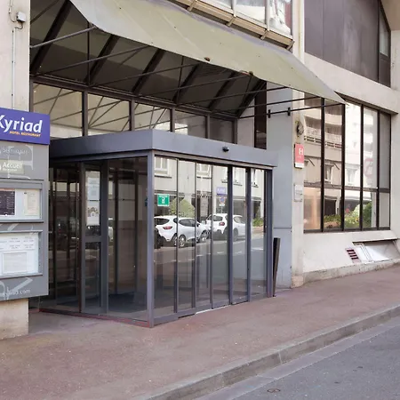 Kyriad Paris Est - Bois De Vincennes-2