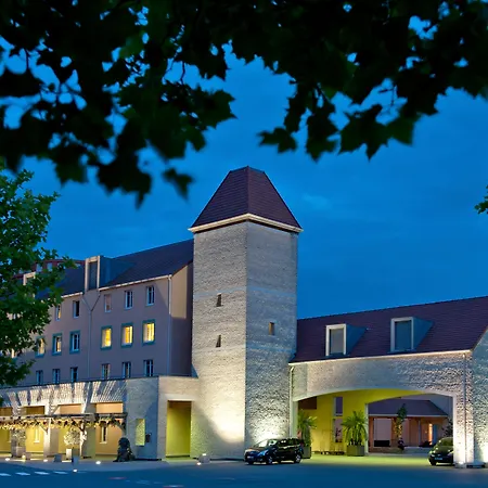 Explorers Hotel Marne-La-Vallee-3