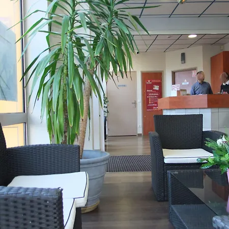 Brit Hotel Lille Centre-2