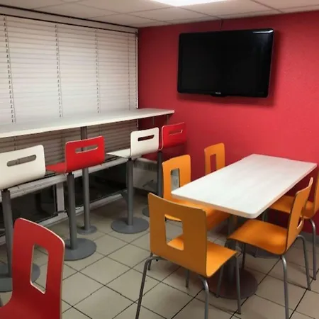 Premiere Classe Blois Nord-3