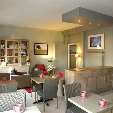 Hotel Mondial-3