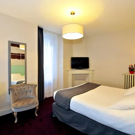 Logis Hotel Le Central-3
