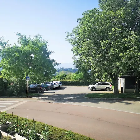 Logis Hotel Annecy Nord / Argonay-2