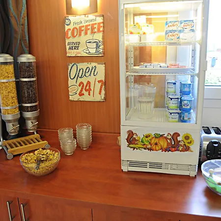 B&B Hotel Mulhouse Sausheim-2