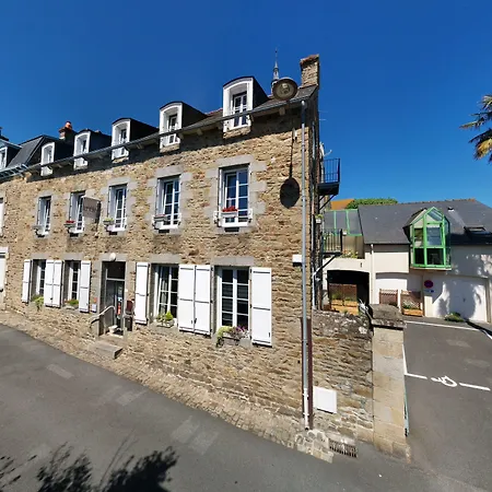 Contact Hotel - Hotel Le Lion D'Or Lamballe-3