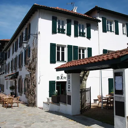 Hotel De La Rhune-2