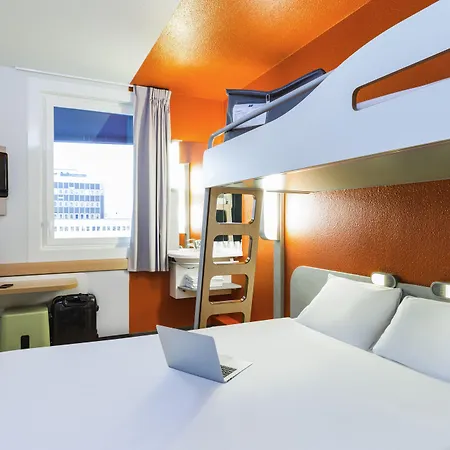 Ibis Budget Paris Porte De Montmartre-3