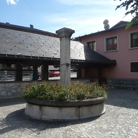 Hotel Arolla-2