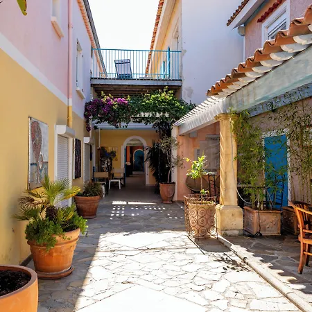Hotel Les Flots Bleus-2