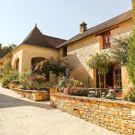 Aux Bories De Marquay, Chambres D'Hotes B&B Avec Piscine Et Spa Pres De Sarlat-2