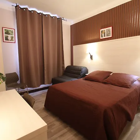 Le Provencal-3