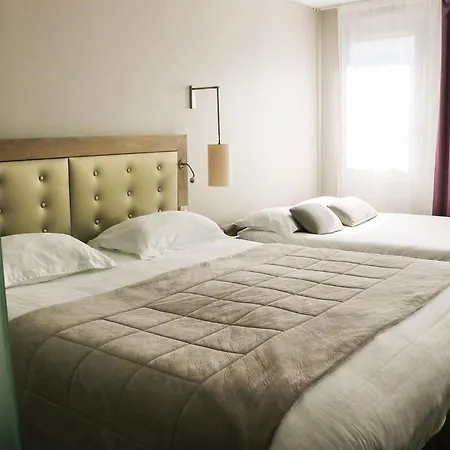 Hotel Anne De Bretagne-3