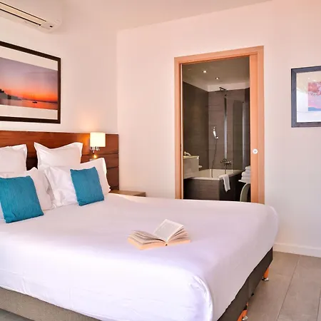 Hotel La Roya-3