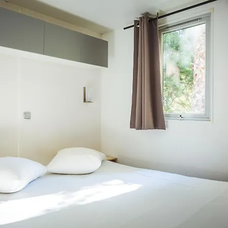 Nova Lodges-2