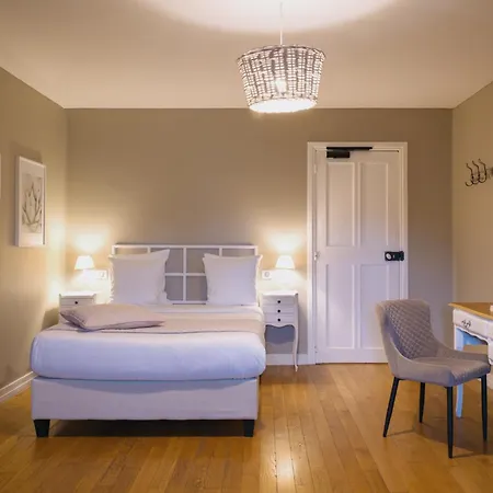 Hotel O Chateau-2