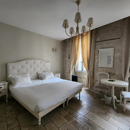 Hotel Du Palais Des Papes-2