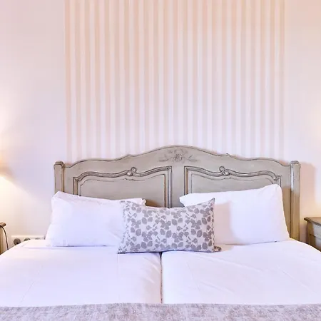 The Originals Boutique, Hotel La Ferme Du Pape, Eguisheim-2