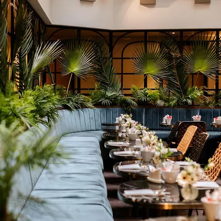 Hotel Paris Neuilly-3