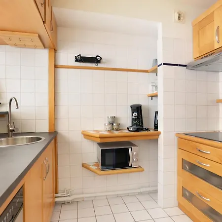 Les Lilas Serviced Apartments-3