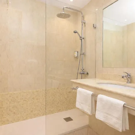 Grand Hotel Moderne-3