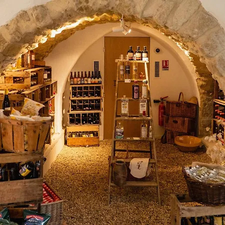 Le Moulin, Lourmarin, A Beaumier Hotel-3