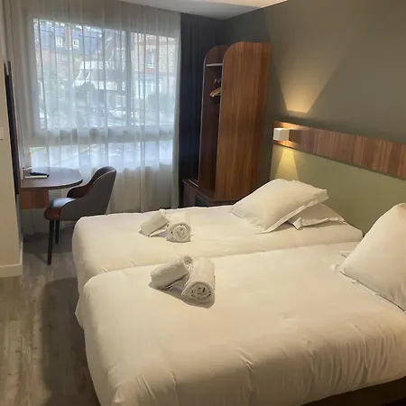 Best Western Hotel Le Crystal Dinard-2