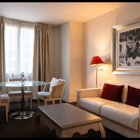 Hotel Renoir-3