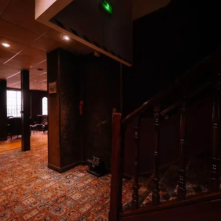 Metropol Hotel-3