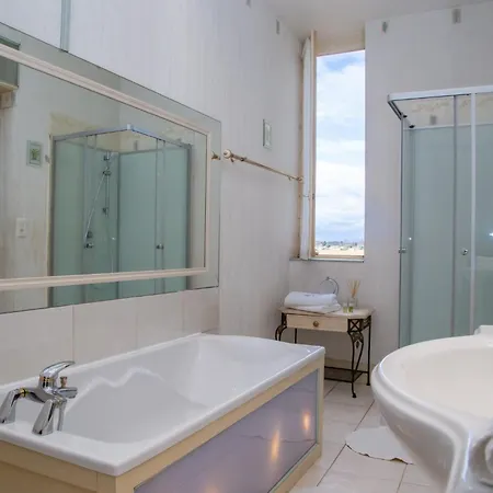 Chateau Camperos - Chambres D'Hotes - B&B-3