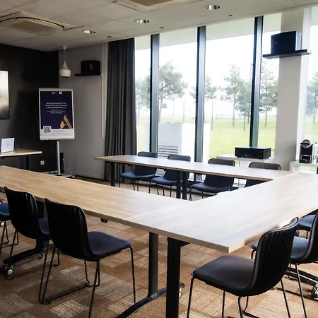 Ibis Gonesse Le Bourget-3
