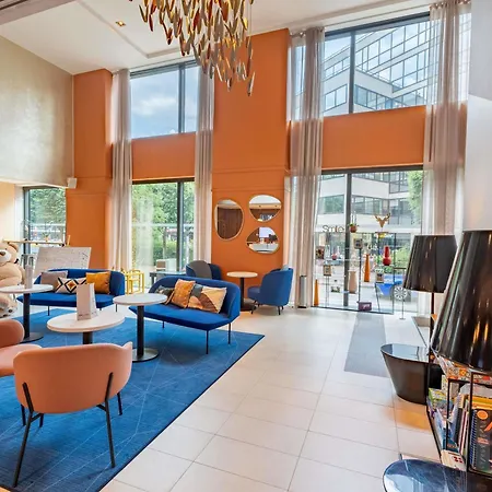 Novotel Suites Paris Issy Les Moulineaux-3
