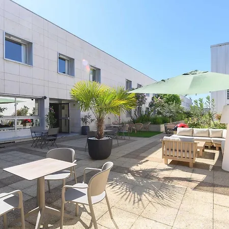 B&B Hotel Versailles Le Chesnay-2