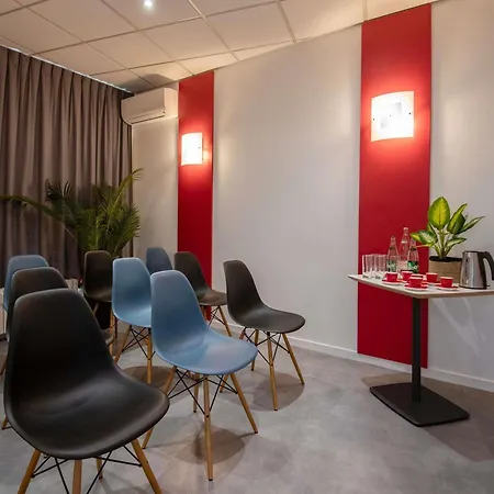 Ibis Cannes Plage La Bocca-3