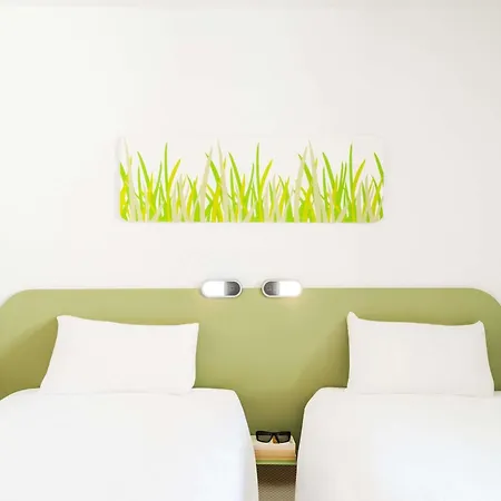 Hotel Ibis Budget Nice Palais Nikaia-2