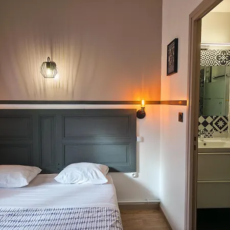 Hotel Le Midi Clermont-Cournon-2