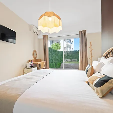 Hotel Comte De Nice-3