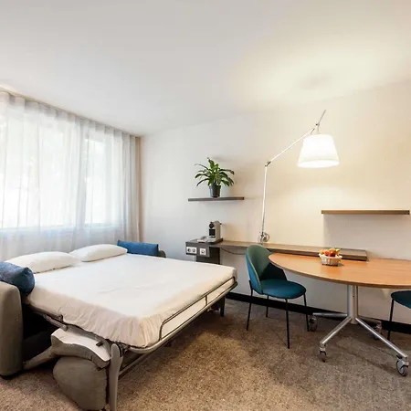 Novotel Suites Cannes Centre-3