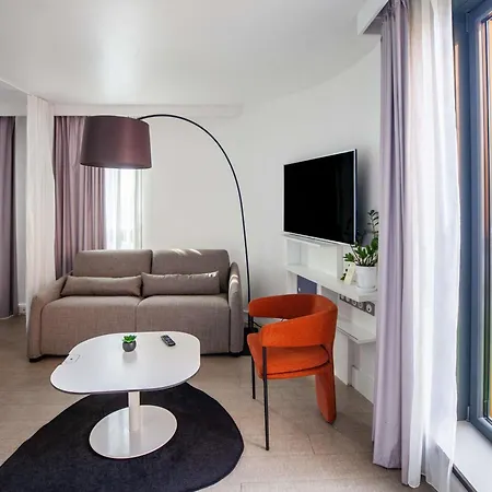 Novotel Suites Paris Issy Les Moulineaux-3