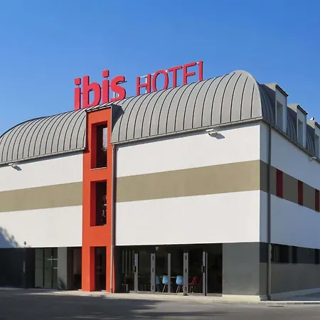 Ibis Soissons-3