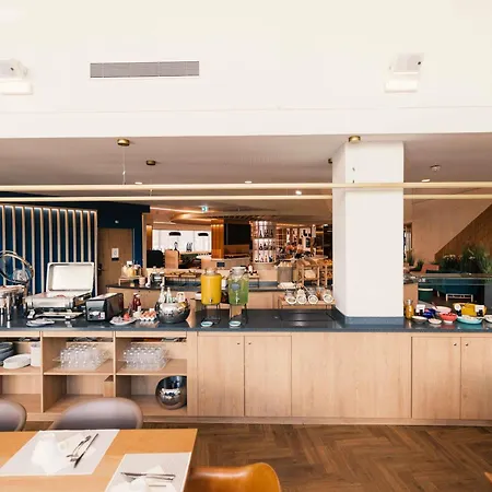 Novotel Le Havre Centre Gare-3