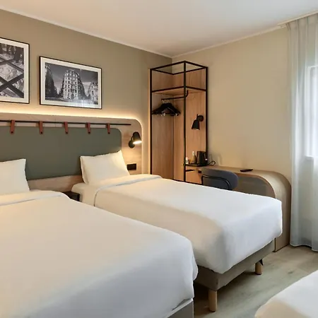 Campanile Prime - Paris - Porte De Bagnolet-3