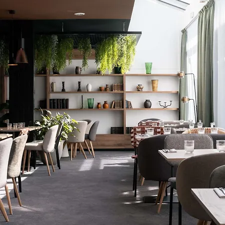Novotel Chartres-2