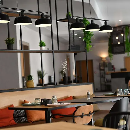 Ibis Chateauroux-2