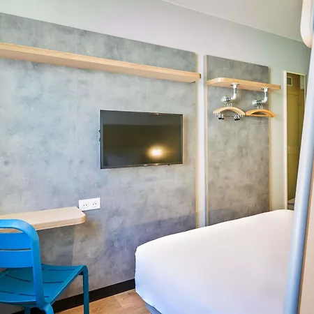 Ibis Budget Saint-Maurice-3