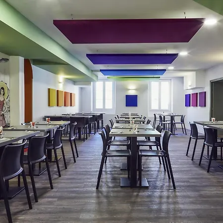 Ibis Styles Marseille Vieux Port-2