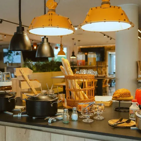 Urban Hotel & Spa Aix-Les-Bains - BW Signature Collection-3
