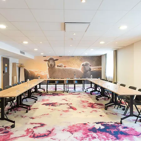 Novotel Saclay-3